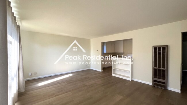 Foto del edificio - Wonderful Arden Area 2bd/1ba Duplex with 1...