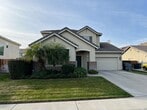 Primary Photo - Large Two Story Crossroads Home!