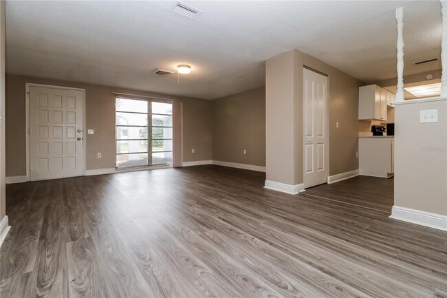 Foto del edificio - 6825 Amarillo St