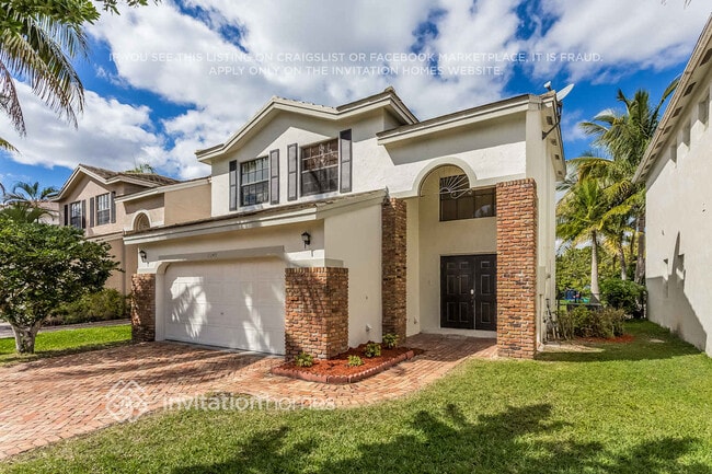 Building Photo - 11249 NW 34th Pl