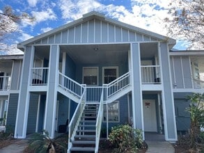 Building Photo - 2592 Grassy Point Dr