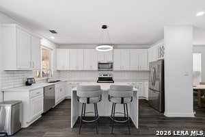 Building Photo - 52 Greens Shade