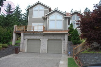 Building Photo - 14723 SE Landis Ct