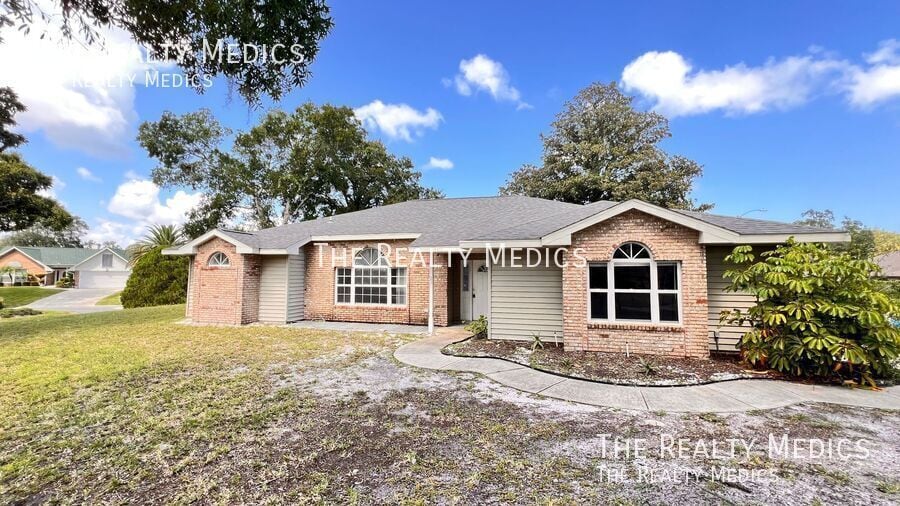 Photo - 23 Winding Woods Tr-