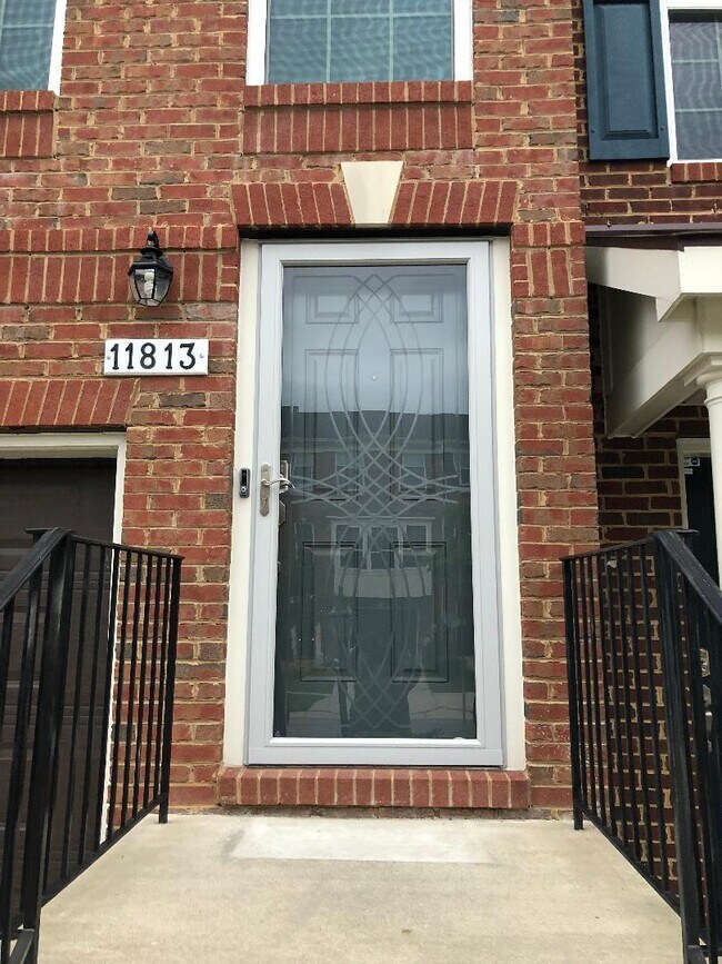 Building Photo - 11813 Sunset Ridge Pl