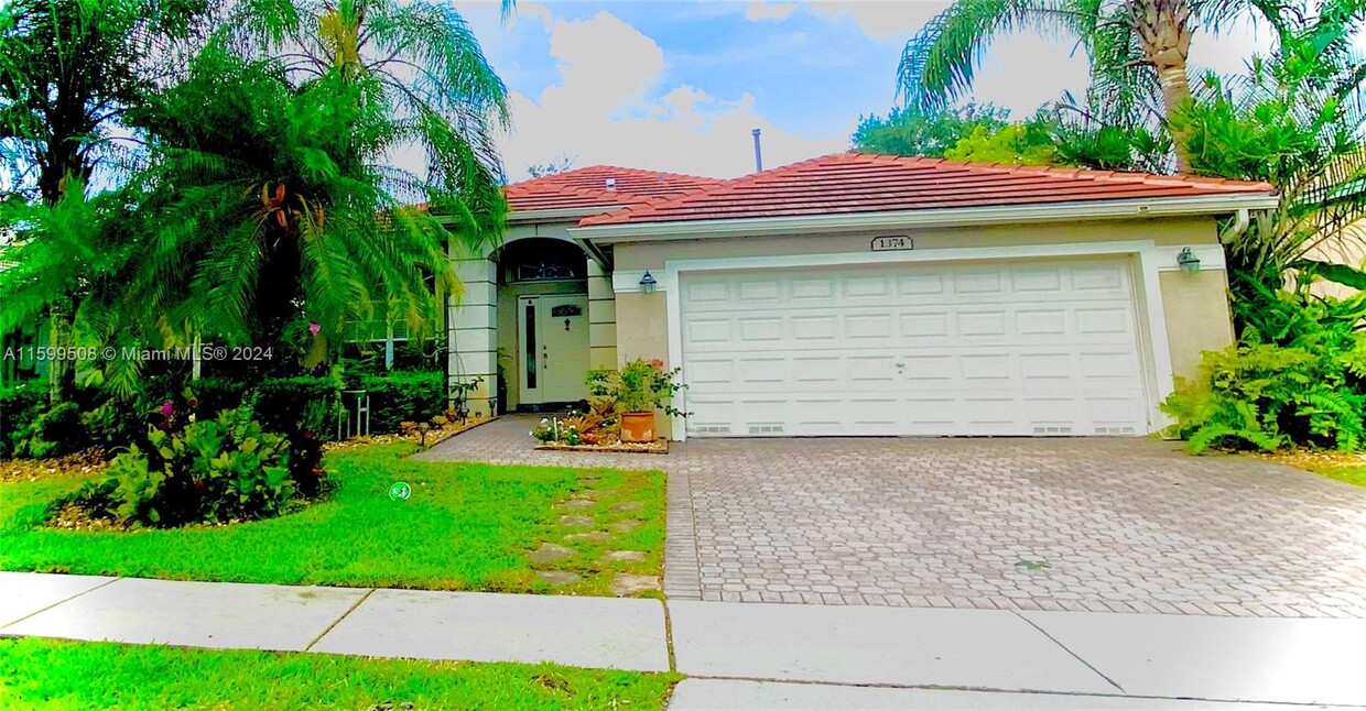 Foto principal - 1374 NW 144th Ave