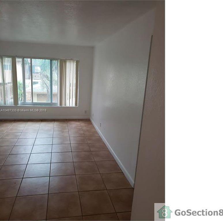 Foto del edificio - 2719 NW 39th Terrace