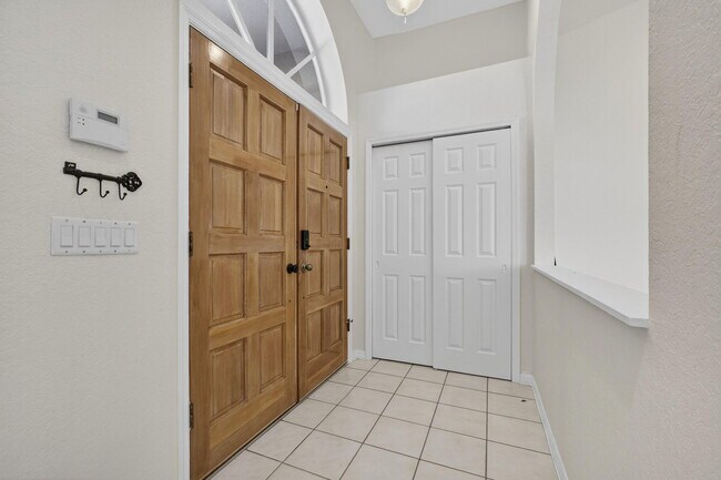 Foto del edificio - 12865 Meadowbend Dr