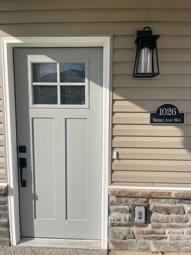 Foto del edificio - Condominium Townhouse Sellersburg