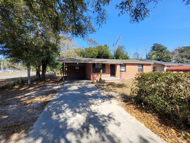 Building Photo - 3418 W Yonge St. Pensacola, FL Ask us how ...