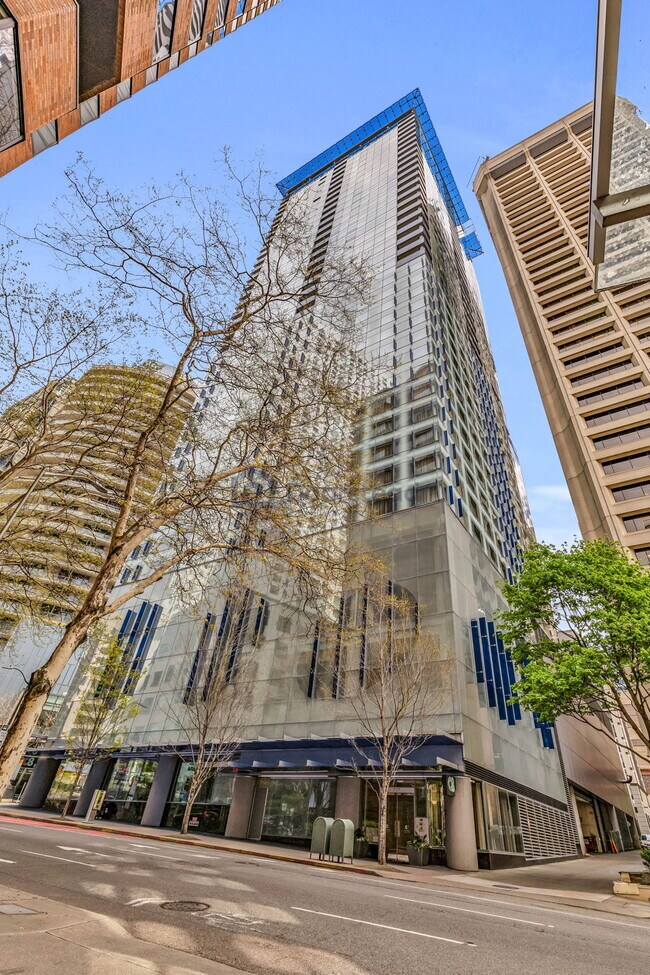 Building Photo - 737 Olive Way