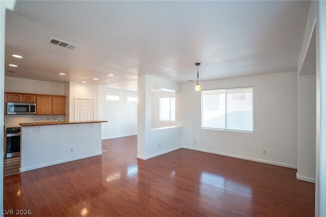 Foto del edificio - 9068 Bold Venture Ct