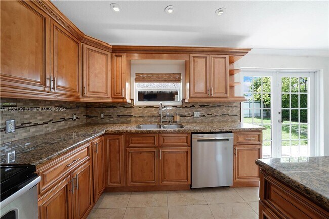 Foto del edificio - 9312 SW 40th Terrace 9312, Miami, FL 33165