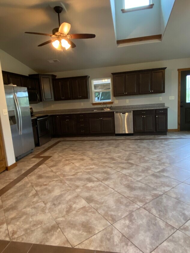Foto principal - 105 Kula Ct