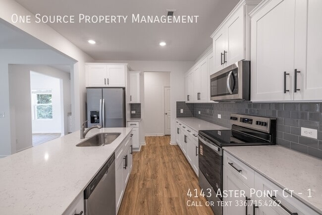 Foto del edificio - 4143 Aster Pt Ct