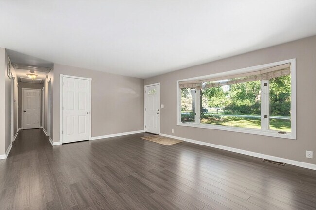 Foto del edificio - 16340 S McGrath Dr