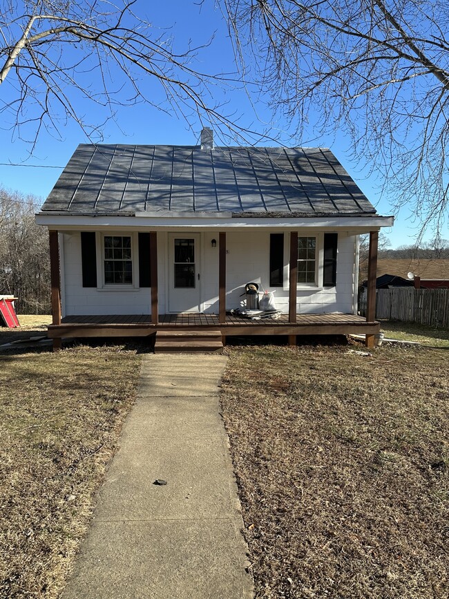 Photo - 195 Triple Oak Cir House