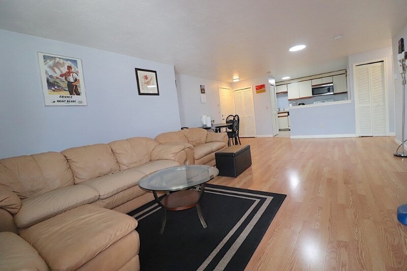 11 Gibbs St Unit H125, Worcester, MA 01607 Condo for Rent in