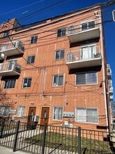 Building Photo - 93-17 Lamont Ave