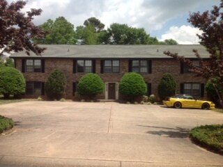 Building Photo - 107 Barrington Dr