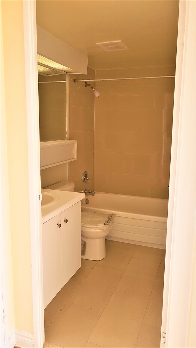 Building Photo - The Westwood