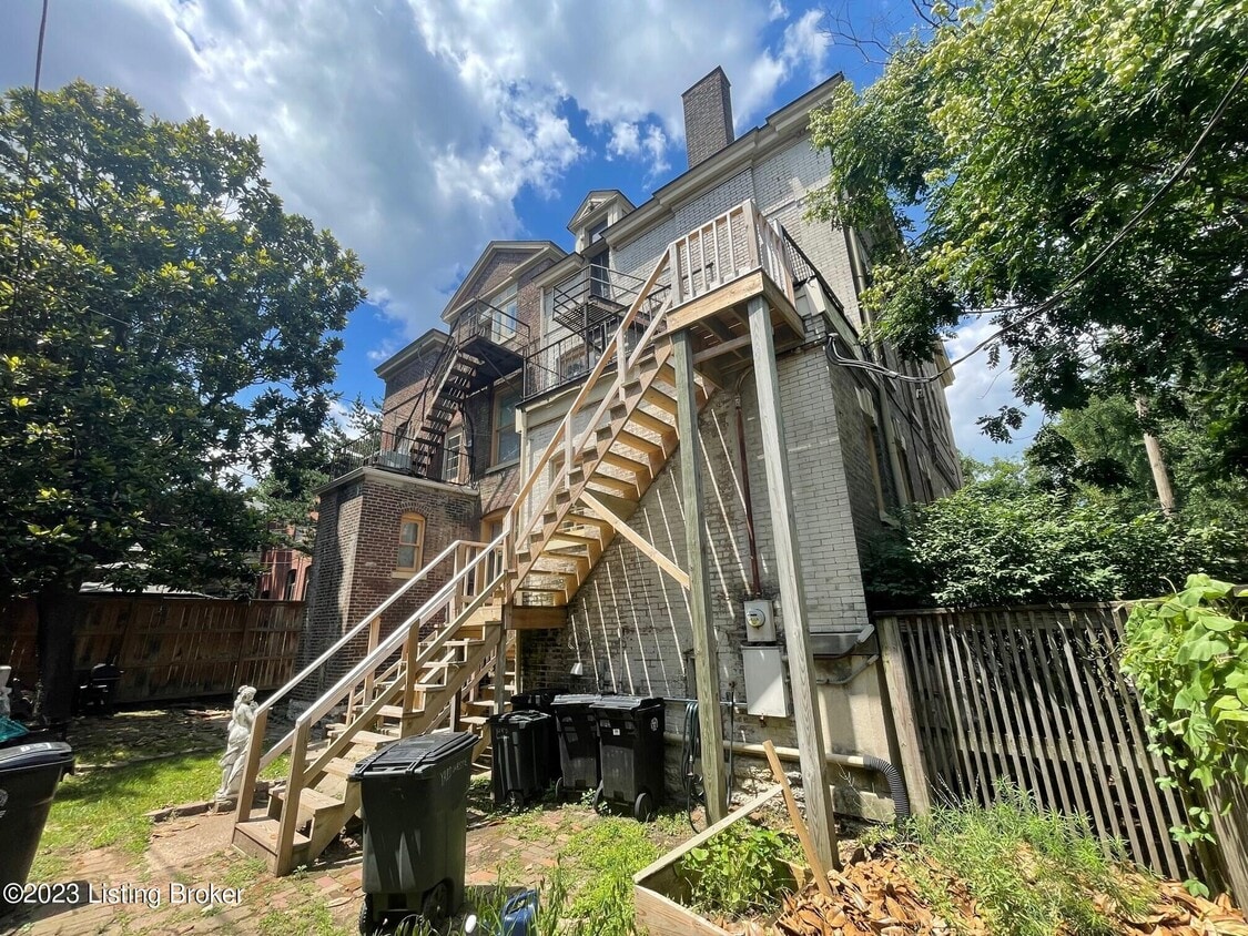 Building Photo - 502 Belgravia Ct