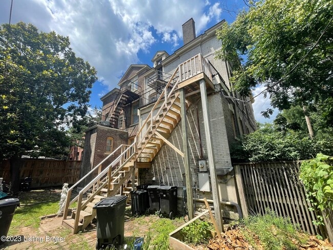 Building Photo - 502 Belgravia Ct