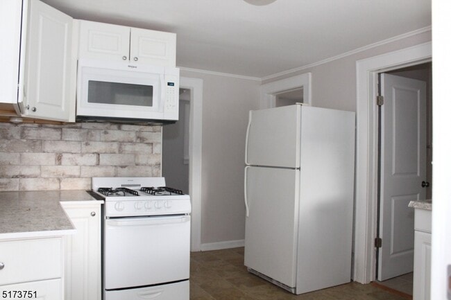 Building Photo - 26 Wagner Pl