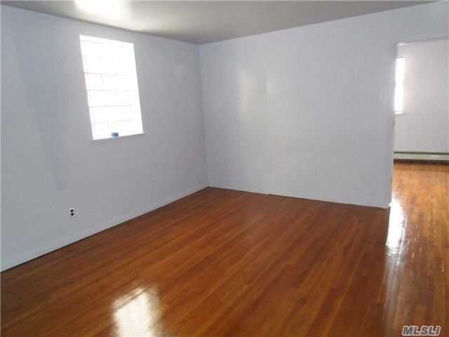 Foto del edificio - 69-16-69-38 38th Ave