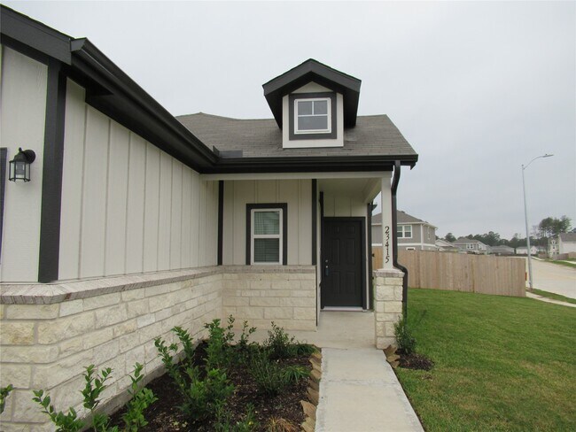 Foto del edificio - 23415 Pinetum Cir