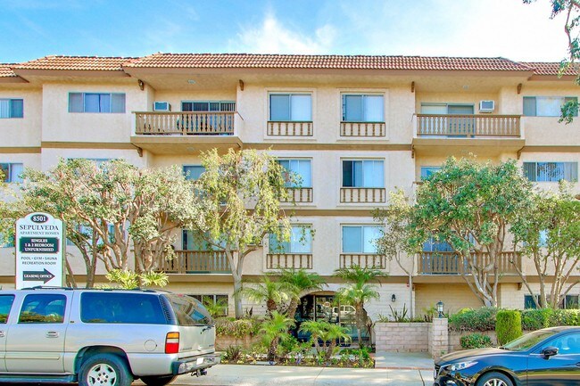 Foto del edificio - 8501 S Sepulveda Blvd