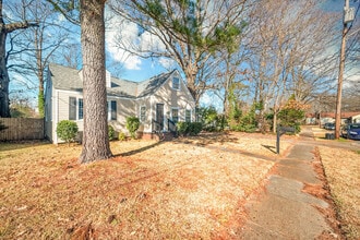 Building Photo - 3221 Locust Ave