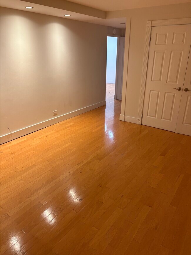 Dormitorio 1 - 15218 Union Tpke