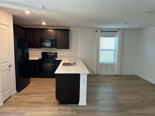 Foto del edificio - 3210 Normandy Brk Rd