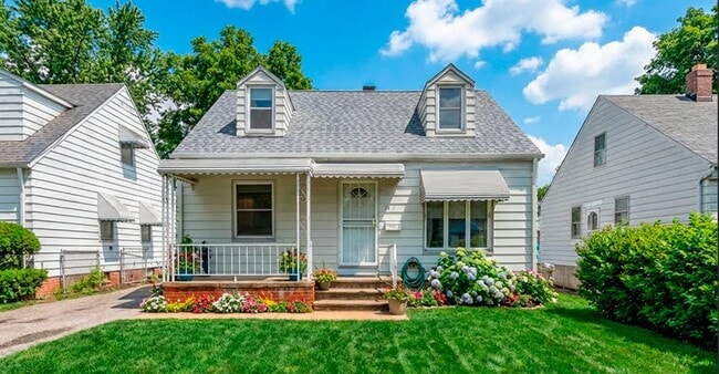 Photo - 15313 Fernway Dr House