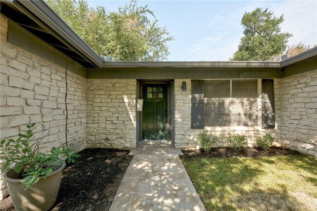 Building Photo - 4512 Roundup Trail