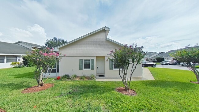 Building Photo - 1423 Disston Ave