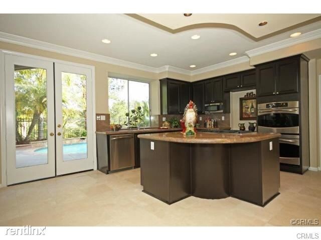 Building Photo - 5 br, 3 bath House - 26182 Palmetto Pl