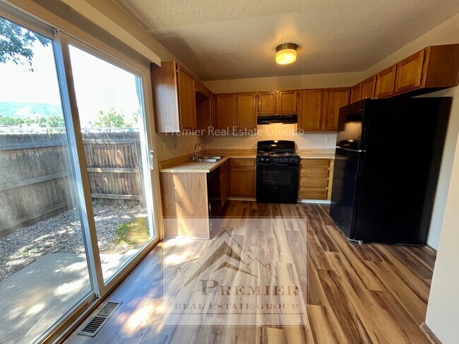 Building Photo - 2158 Baltimore Cir