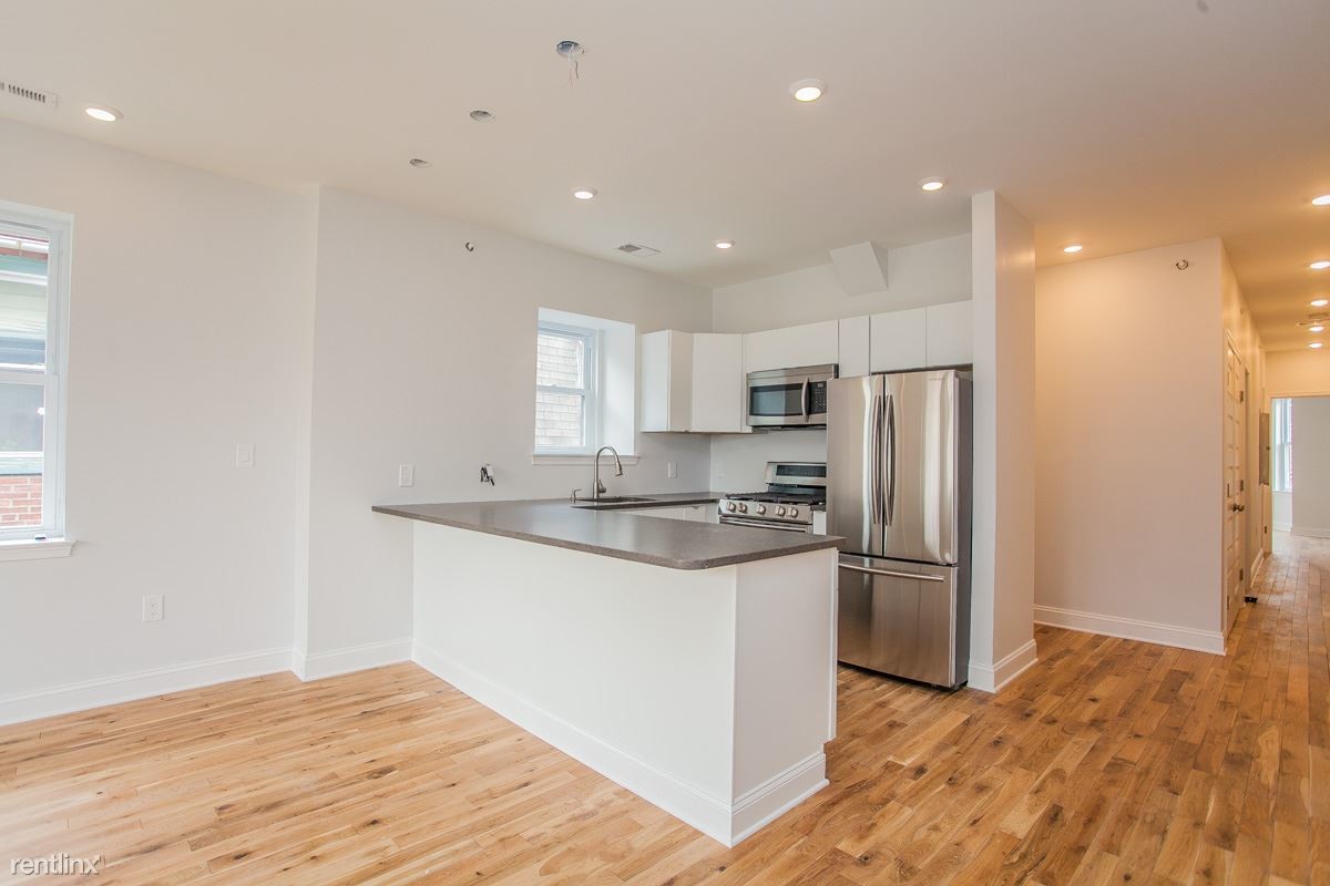 Foto principal - 4301 Larchwood Ave