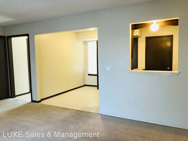 Building Photo - 2 br, 1.5 bath House - 525 Wild Wind Road