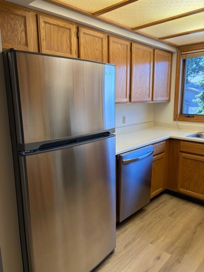 Foto del edificio - 2 Bedroom 1 Bathroom Condo