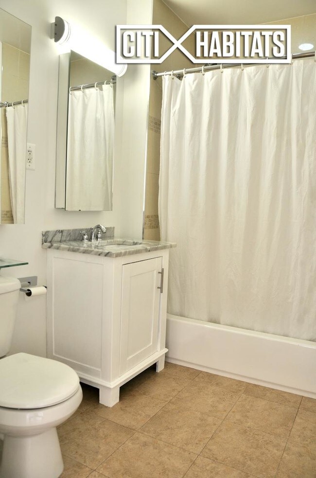 Building Photo - 108 Odell Clark Pl