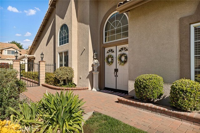 Foto del edificio - 1521 Fairway Oaks Ave