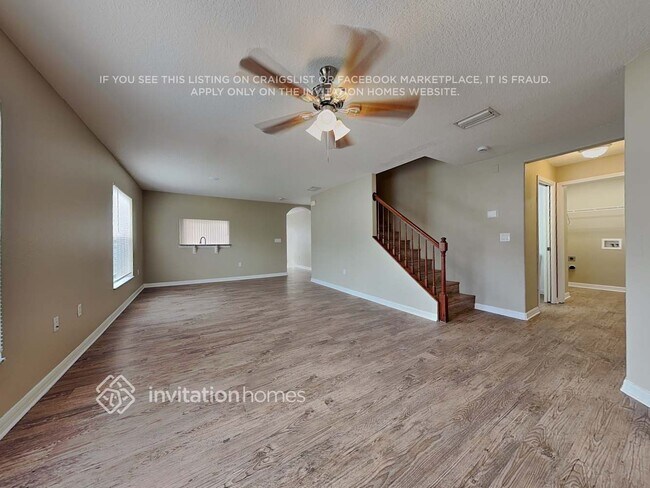 Foto del edificio - 2458 Hamlet Cir