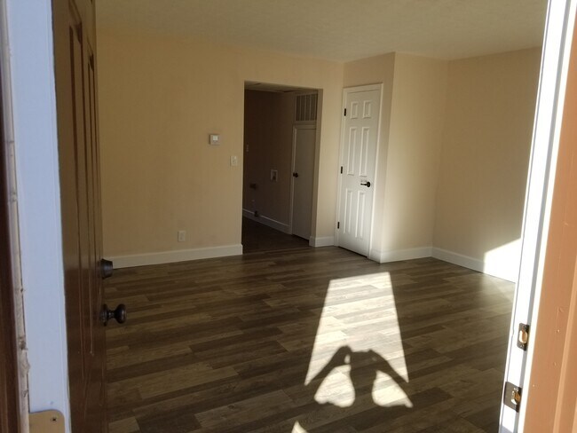 Foto del edificio - 405 W Collinsville Rd