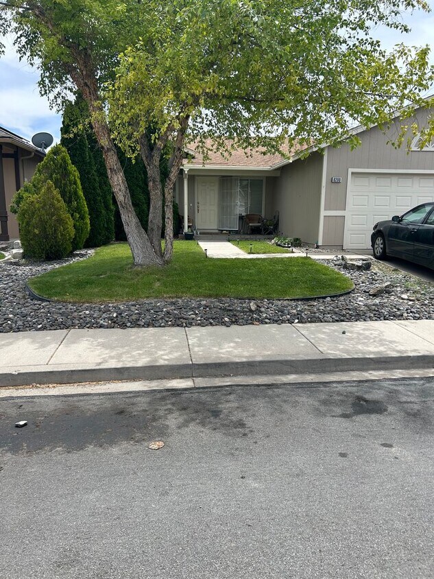 Foto principal - 8200 Shifting Sands Dr
