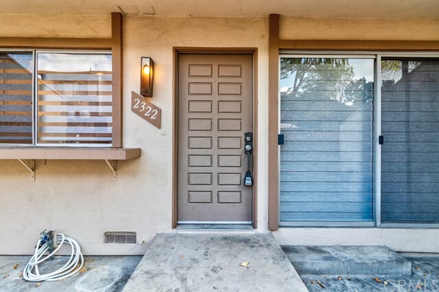 Building Photo - 2322 Conejo Ln