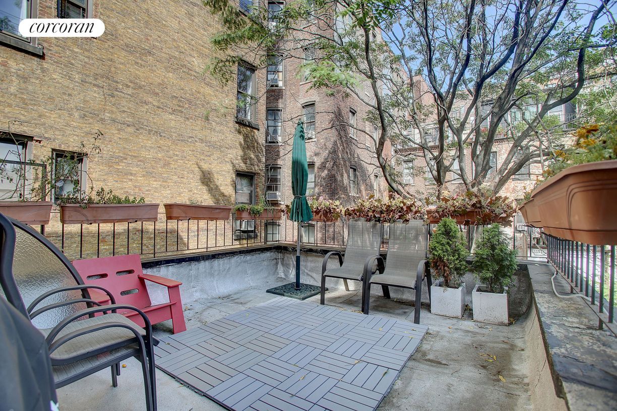 Foto principal - 55 W 75th St