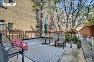 Building Photo - 55 W 75th St